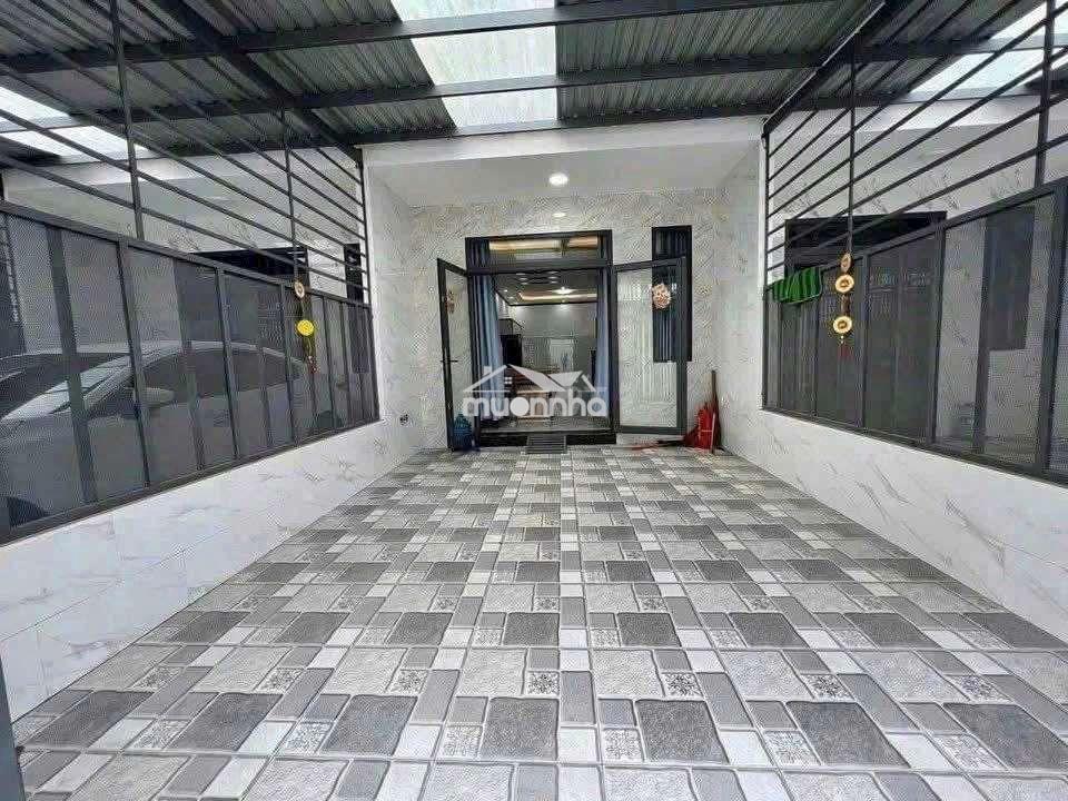 Cho thuê nhà trệt lầu 2pn 3wc full nội thất gần chợ phú hòa - 2