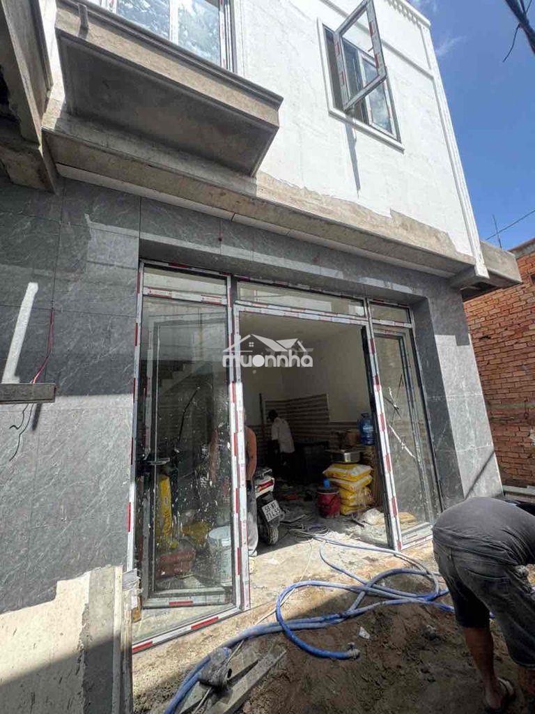 Hiện tại em đang có 10 căn đang xây mới.cho thuê  khu vực quốc lộ gần - 2