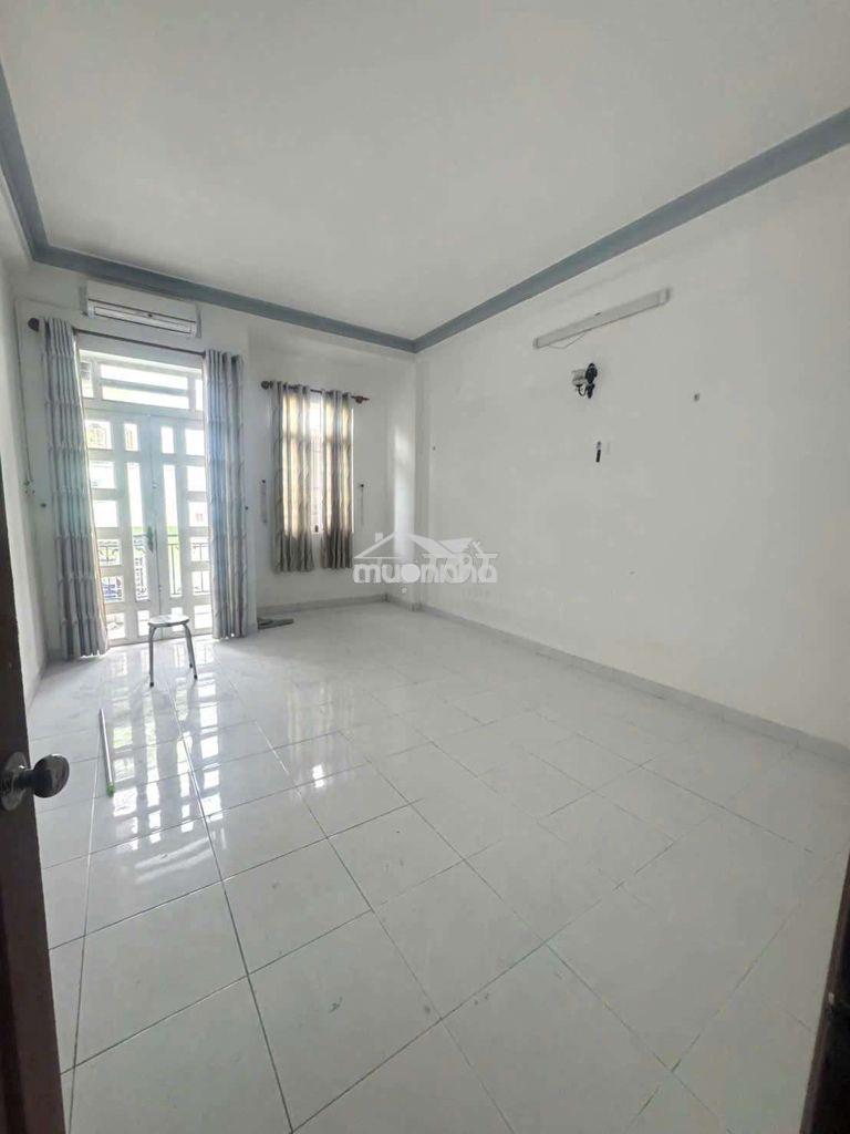 🍀Nhà 1/ lê văn quới 4 máy lạnh 4 phongd ngủ...12 triệu - 4