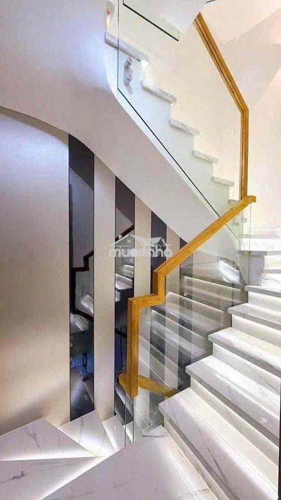 Chính chủ bán nhà đường số quận 4 5 tầng hoàn công đủ 4 tỷ nhỉnh - Ảnh 4