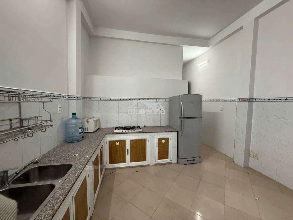 Nhà hẻm xe hơi-2pn-2wc-gia-14tr-tl-ung văn khiêm-q-binh thạnh  - 3