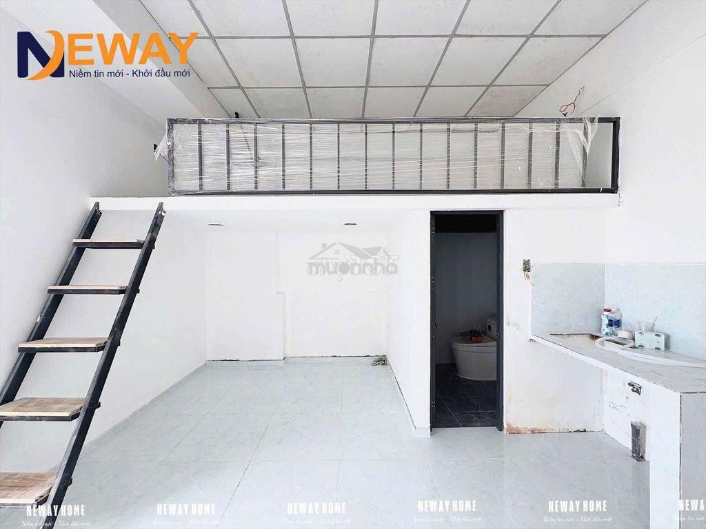 Gác mới xây thang máy mặt tiền đường ở được 3-4 người - Ảnh 2