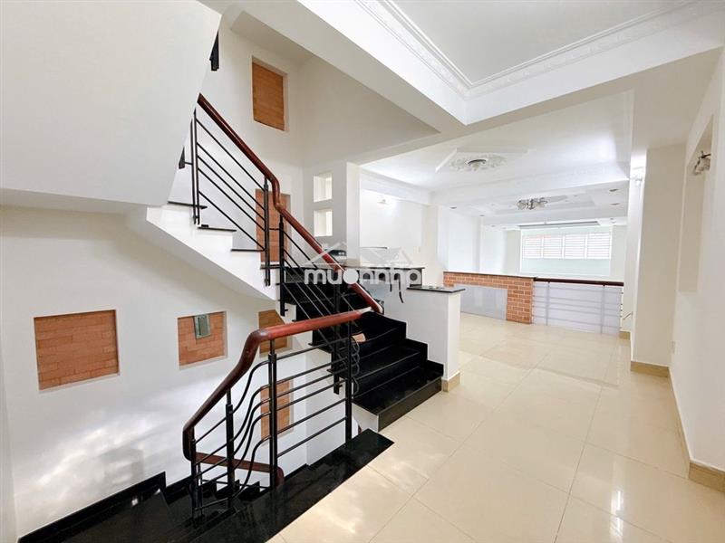 Cho thuê nhà phường tân sơn nhì  giáp bên  âu cơ tân bình : 3 lầu đẹp