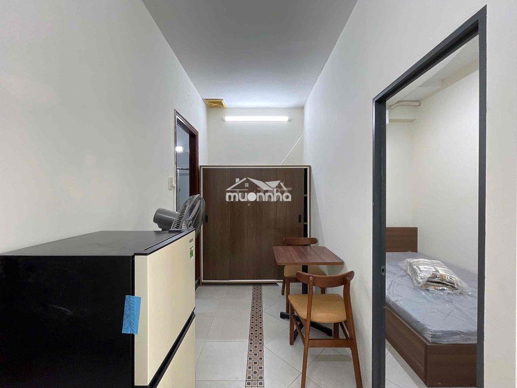 Căn hộ 60m2, 2pn, 8tr khu vực: sát sân bay - cv hoàng văn thụ. - 2