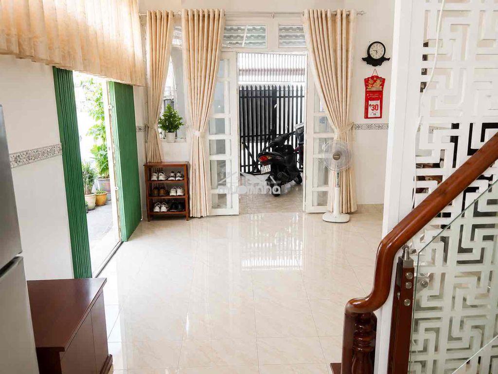 Căn góc 2 mặt đường hẻm xe hơi thông thoáng, đg lê văn lương - 2