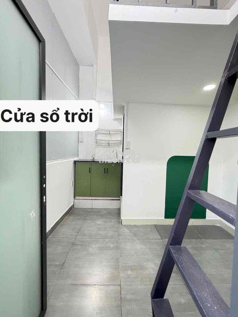 📍Phòng trọ sinh viên có gác có cửa sổ trời gần quận 3 và quận 10