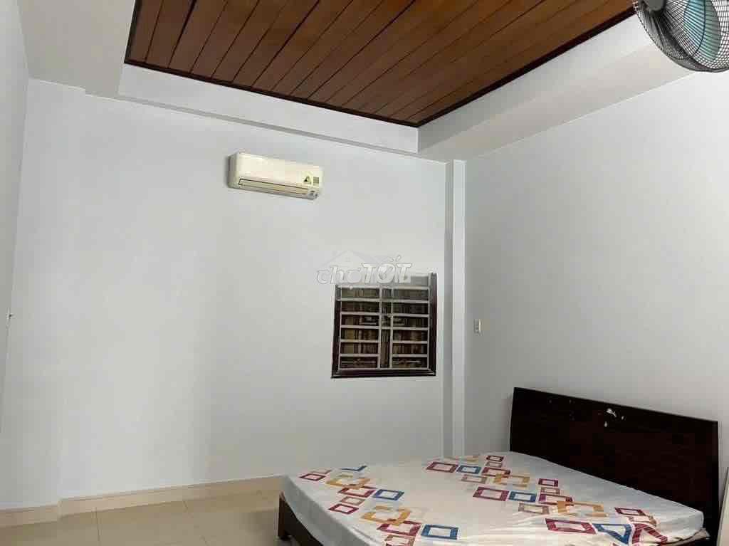 Cho thuê nhà đường vườn lài đúc 3 tấm . nhà có 4 pn. full nội thất  - 3