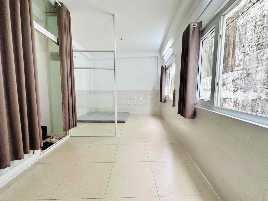 Cho thuê phòng lớn - cửa sổ thoáng mát - giờ tự do - cửa vân tay - 3