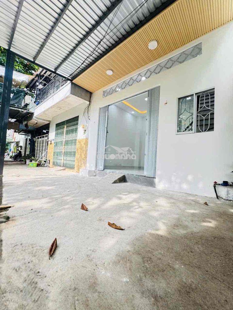 Khai trường nhà nguyên căn cho thuê hai nhà vệ sinh gần cầu chữ y - 2