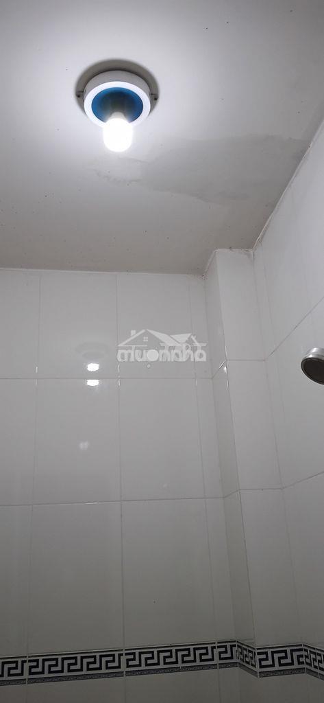 Cho 1 nữ ở ghép  - 3