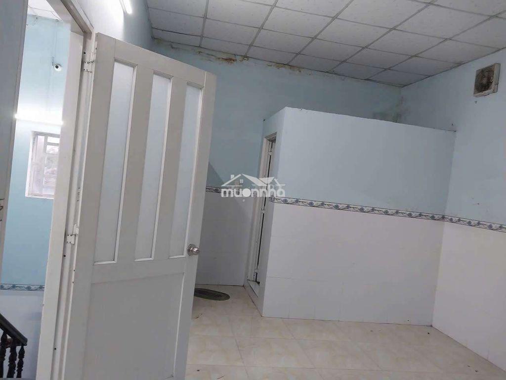 Nhà phù hợp văn phòng hoặc nhóm công nhân thi công d.a long hưng - 4