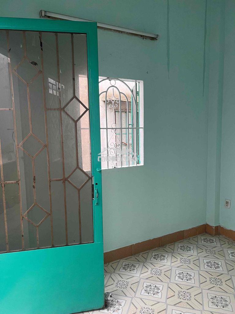 Phòng cho thuê 10a/12a phạm hùng p4 q8 (cũ)