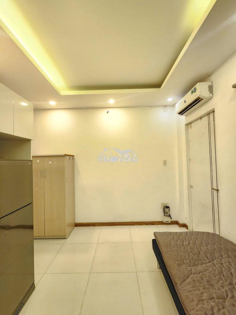 Studio ban công trung tâm q1 gần từ dũ+ thang máy + nội thất như hình - Ảnh 3