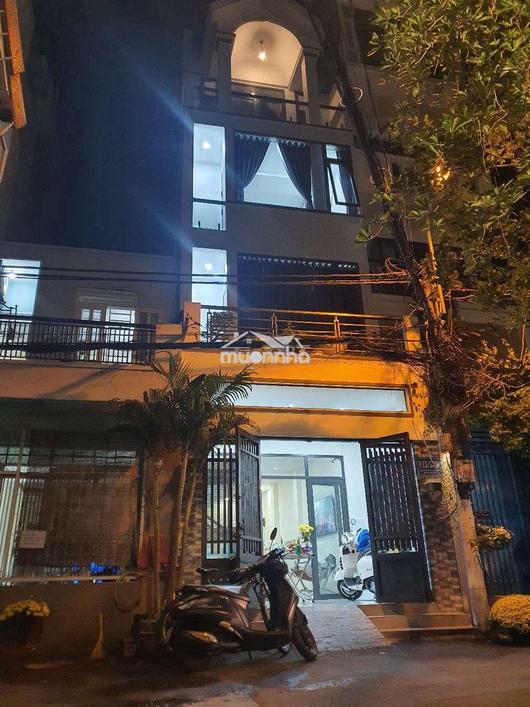 Nhà đẹp, hẻm ô tô, khu dân trí cao, buôn bán sầm uất nhất 