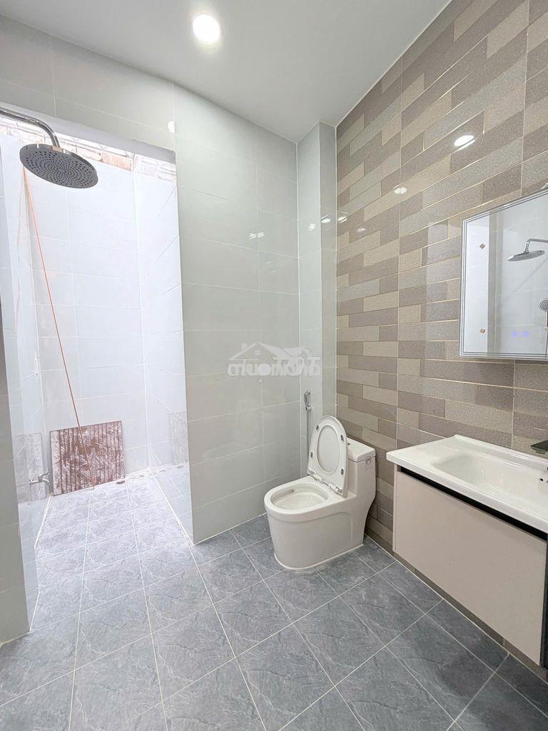 Nhà mới 3 tầng, hẻm đẹp tùng thiện vương p12-q8 - 4
