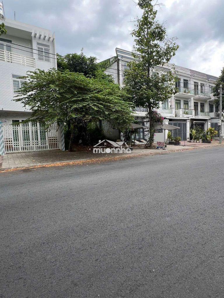 Bán đất nền 105 m², đường trục chính kcn, cặp hẻm kỹ thuật 2m