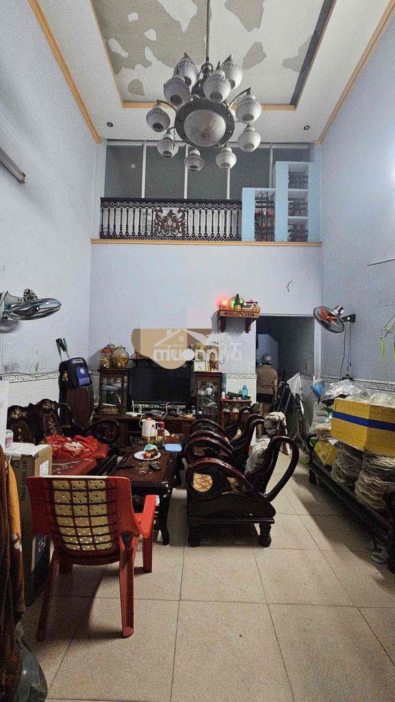 🏠 Cho thuê nhà 4,5tr/ tháng.  dt: 4m x 16m lửng 3pn (2 kín 1 mở) 2wc. - 2