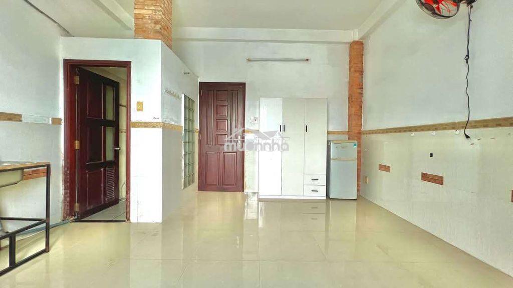 Phòng trọ quận 3 đầy đủ nội thất  - 2