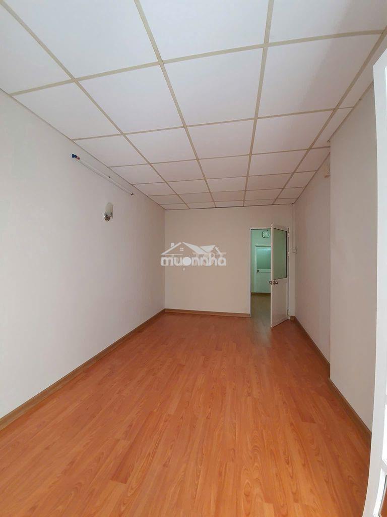 Nhà 3tầng cn 30,3m2 trung tâm quận 1 - 3