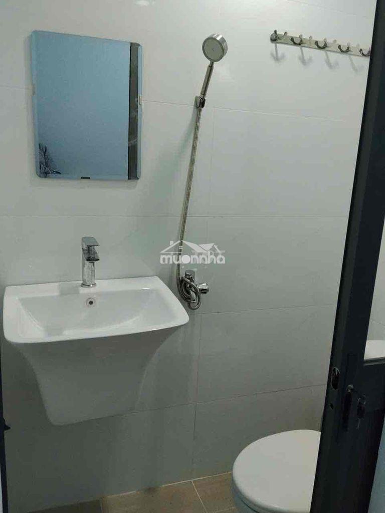 Cho thuê nhà nguyên căn hẻm xe hơi - 3