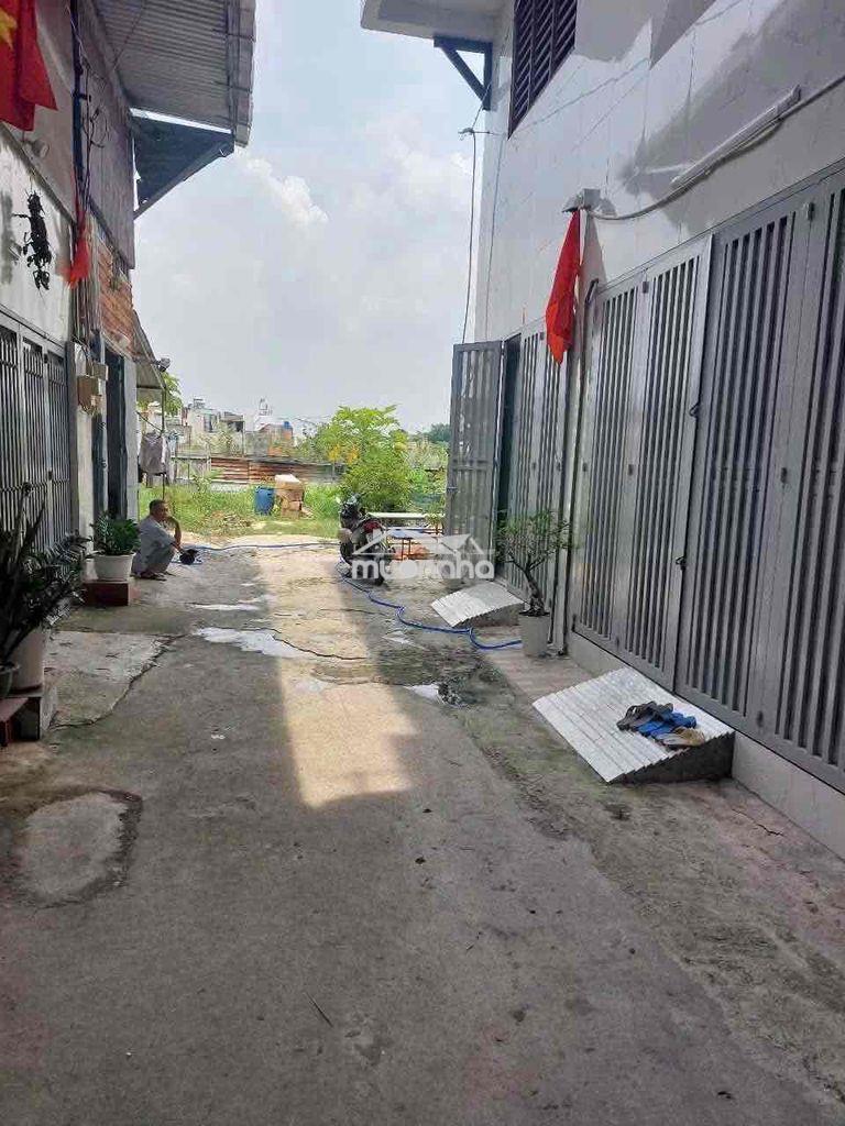 Cho thuê nhà mới tinh sạch sẽ có lầu 2p ngay phạm văn sáng lê thị dung - 2