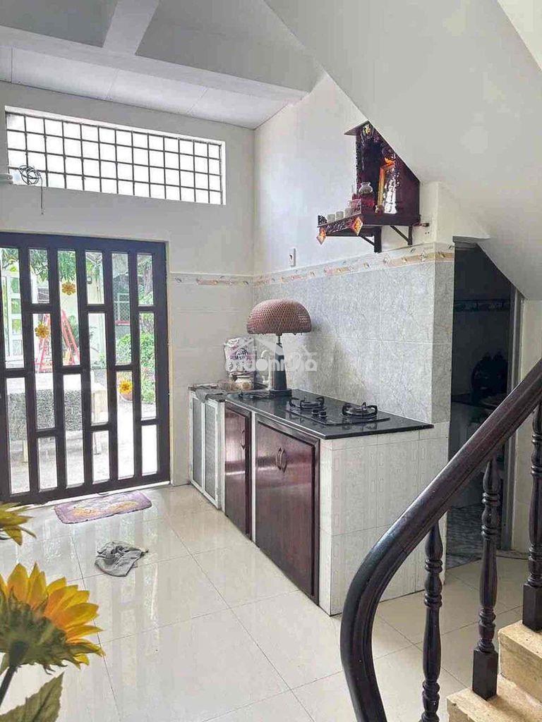 Dương thị mười, q12