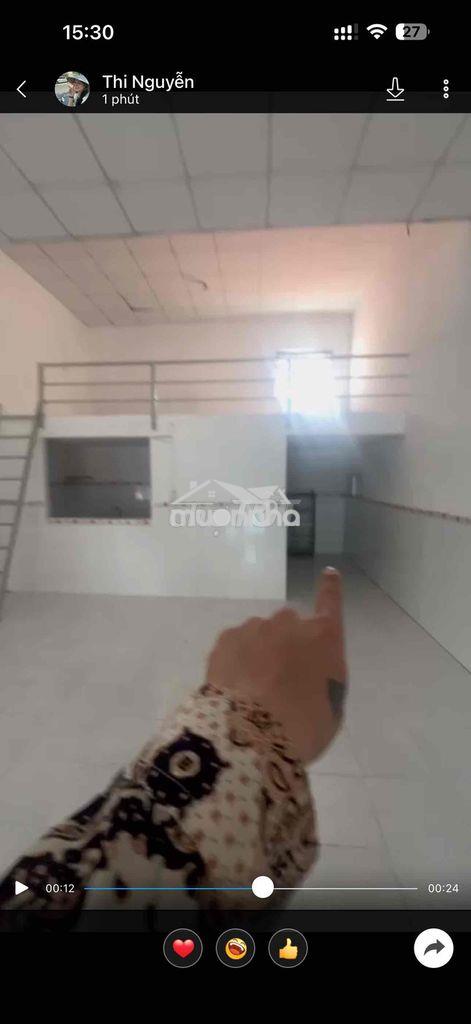 Nhà 100m2, phòng khách rộng, đường oto, chợ - 2