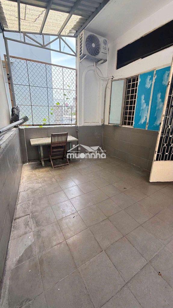 Chỉ 3,x tỷ có nhà 2 tầng 50m2 gần cv văn hóa gv, hẻm thông sát hẻm oto - 3