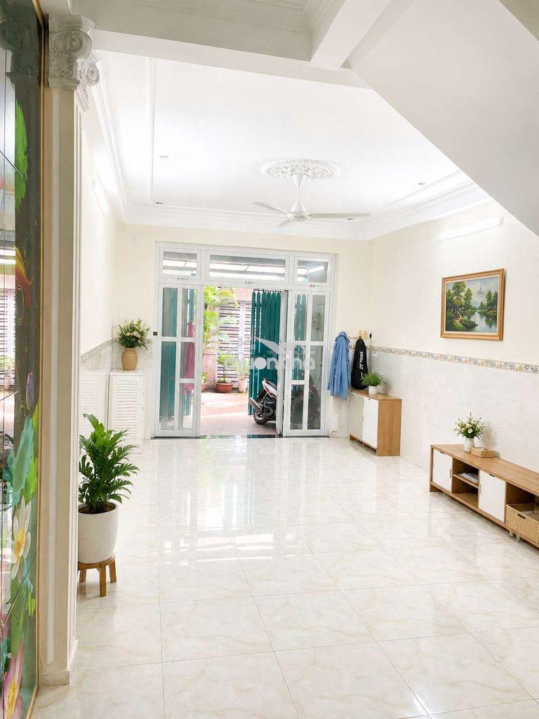 Cần bán gấp nhà hồng lạc ngang 4,2 x dài 14 =60m2 giá 7,2 tỷ tl