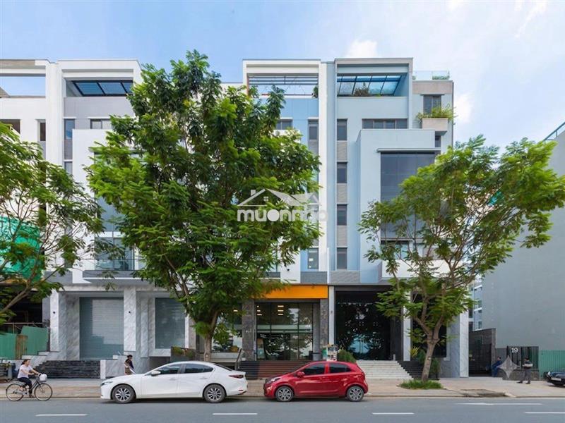 Sang nhượng hợp đồng thuê văn phòng – 150m²