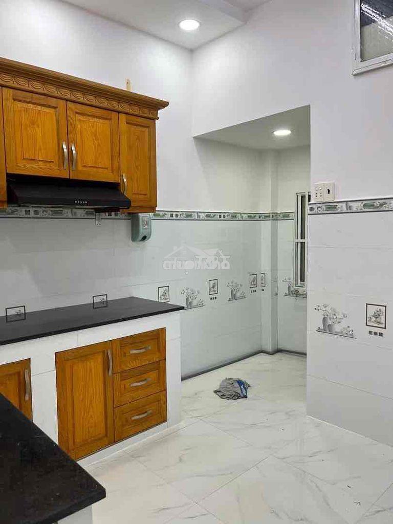 Bán nhà thới tam thôn hóc môn