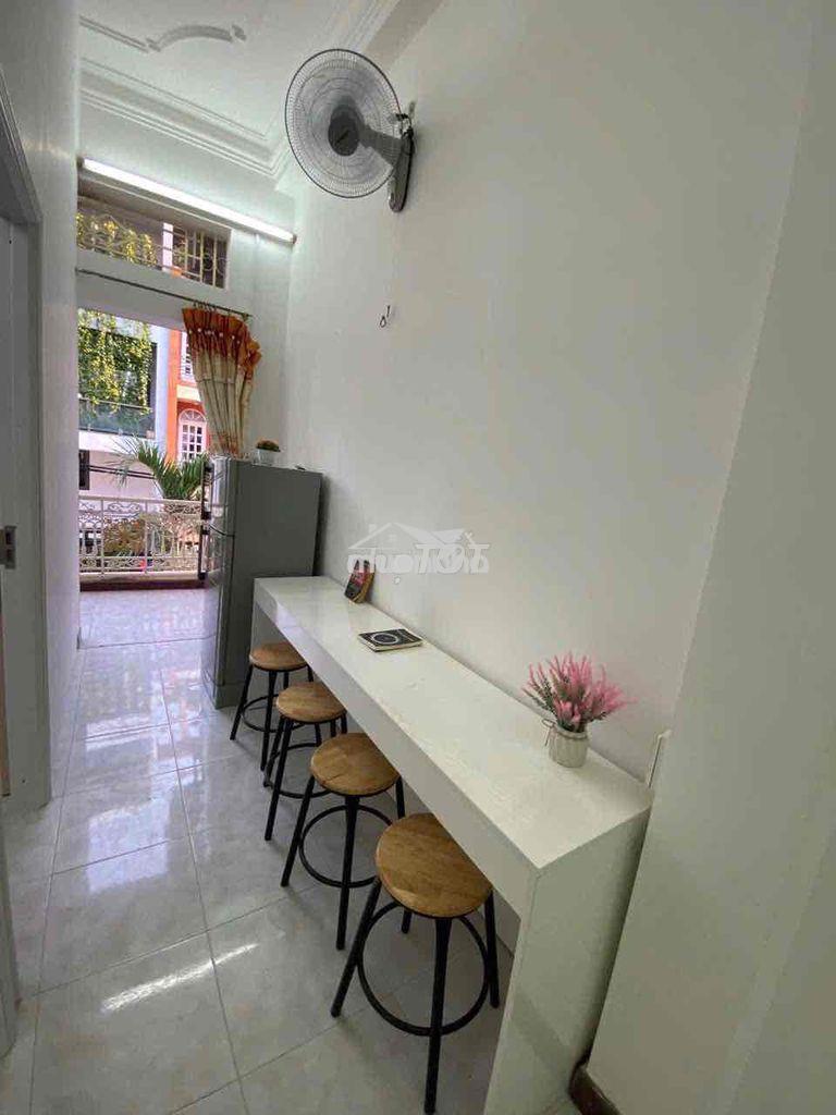 🏠 Căn hộ 2 phòng ngủ, đường cộng hòa, tân bình