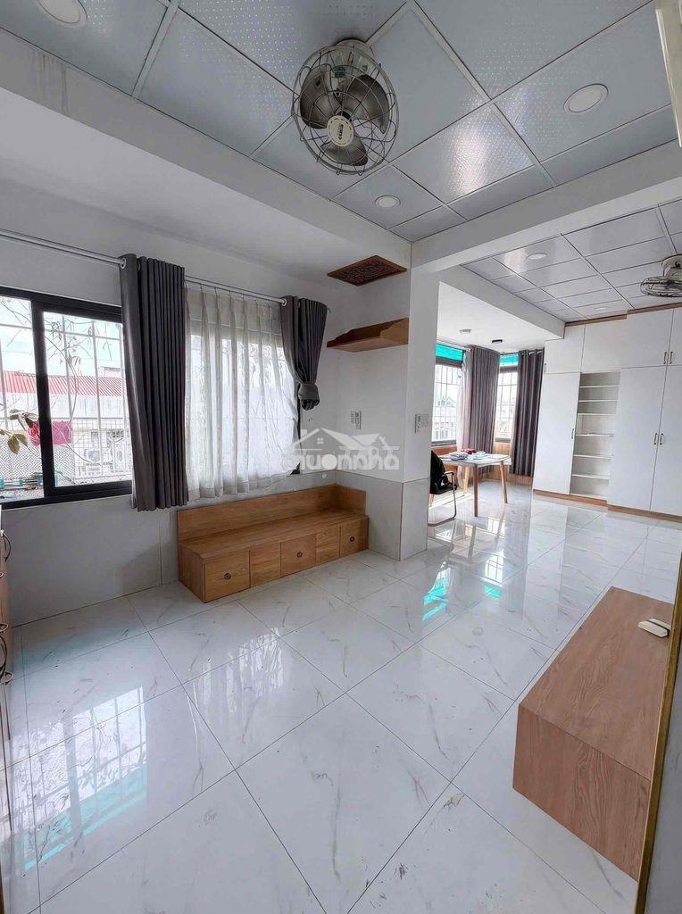 Cho thuê căn hộ a4 phan xích long 40m nhà đẹp full nội thất 9tr5 - Ảnh 2