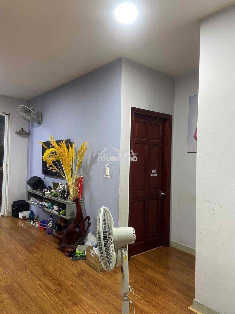 Bán căn hộ linh trung, 1pn 1wc 49m2 sổ sẵn, full nt 2tỷ1 - 3