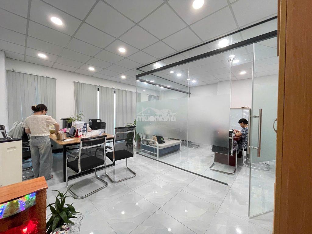 Cho thuê văn phòng vạn phúc như hình giá 8tr - 4