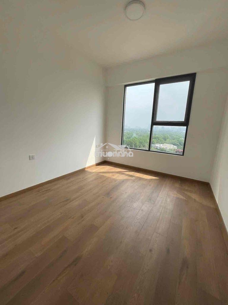 Cho thuê 2 pn,1 wc nhà trống có rèm giá 8.5tr/ tháng toà mp6 - 2