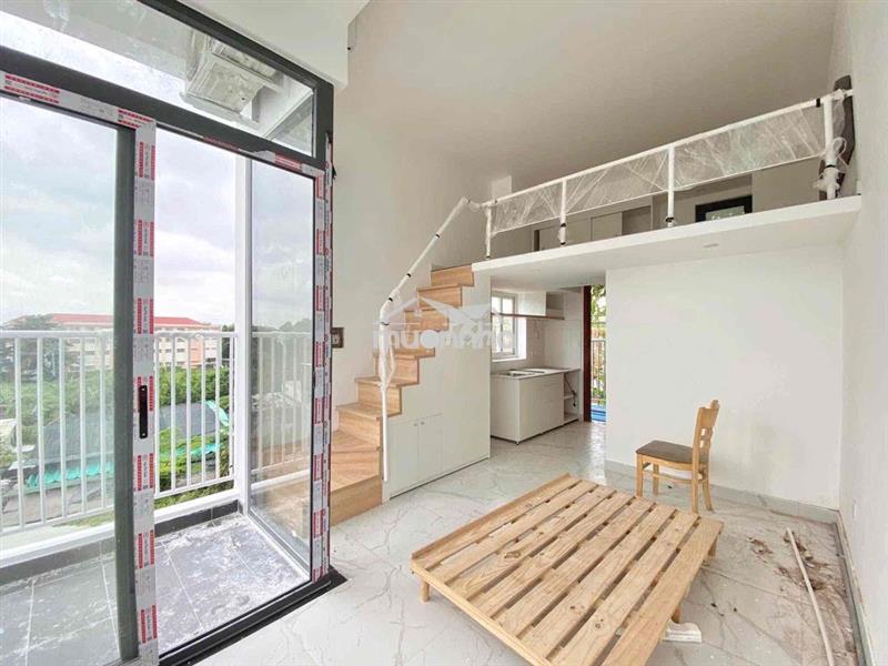 Trống lại phòng gác duplex bancol ueh csb nguyễn tri phương q10