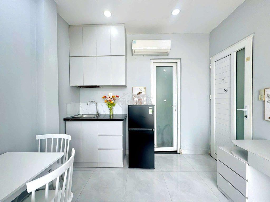 Cho thuê studio - ban công, full nội thất, đường nguyễn văn cừ quận 5 - 2