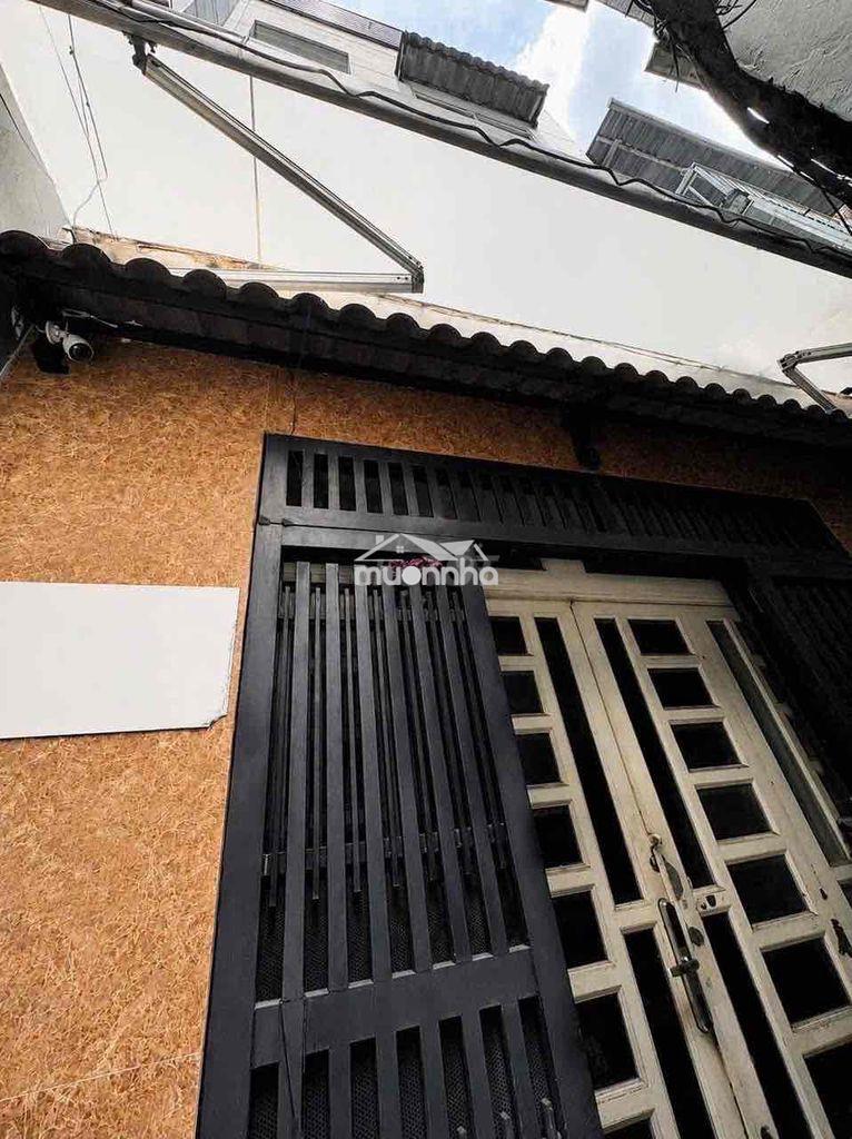 Chủ giảm sâu từ 5.7 tỷ về còn 5.1 tỷ cho căn nhà 4 tầng quận 10 đường - 3