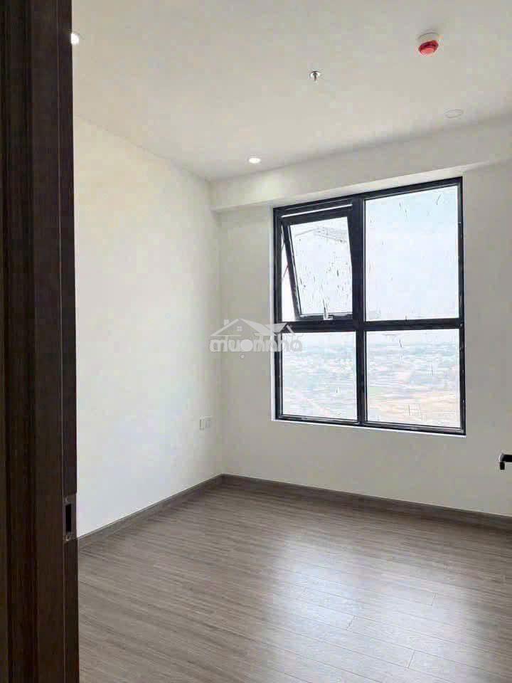 Cho thuê gấp căn hộ at sky , 2 pn 2 wc , rèm, giàn phơi - Ảnh 2