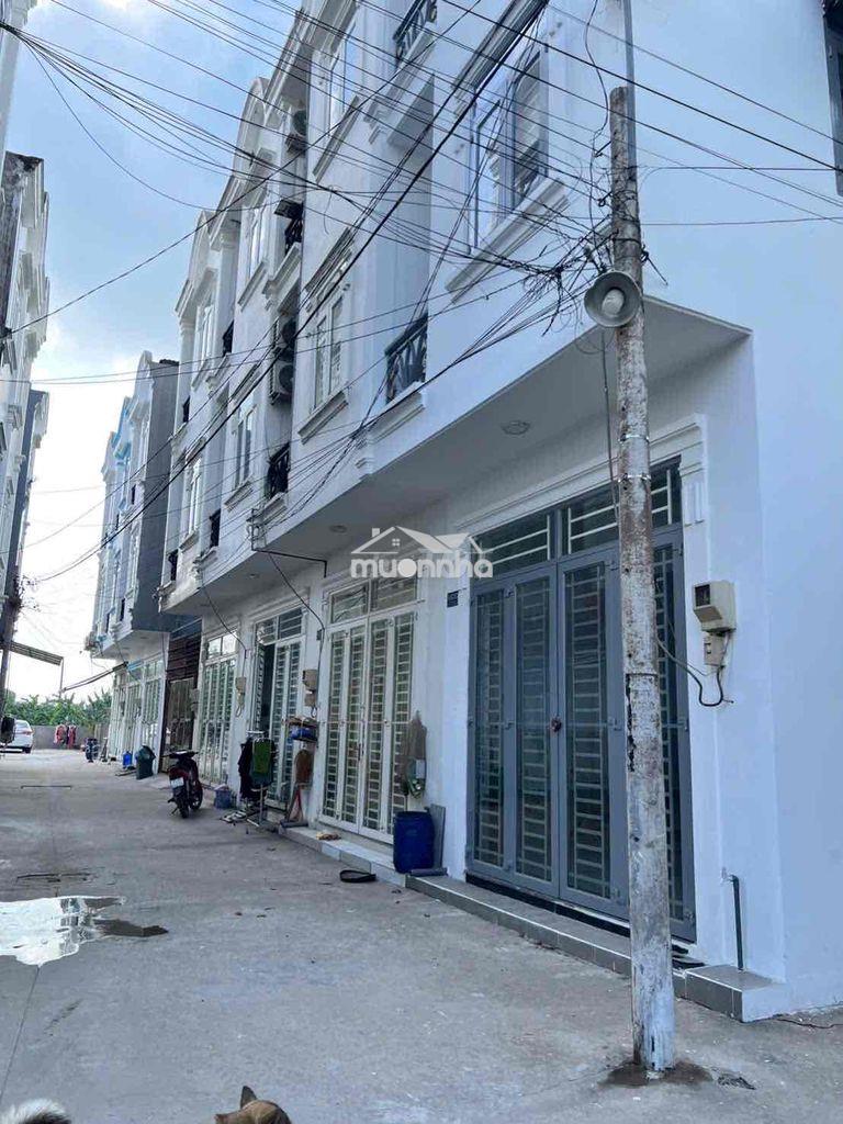 Cho thuê căn nhà ngay uỷ ban xã bình mỹ