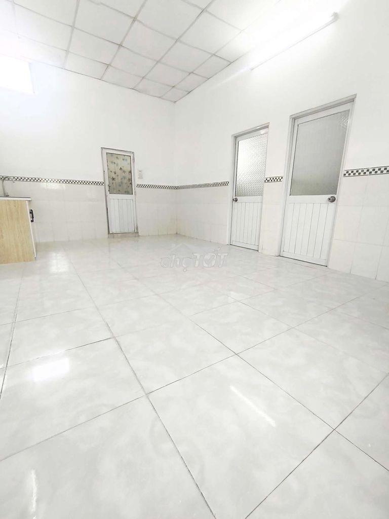Siêu phẩm to đùng 2p ngủ gần chợ hóc môn