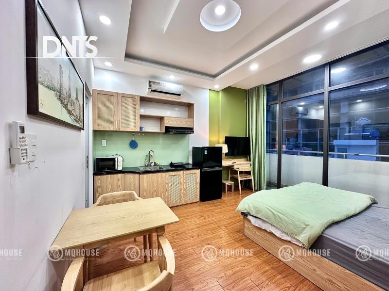 Cho thuê studio ban công 35m2 có thang máy ngay trung tâm q1 - chợ bến thành - bitexco - công viên 23/9