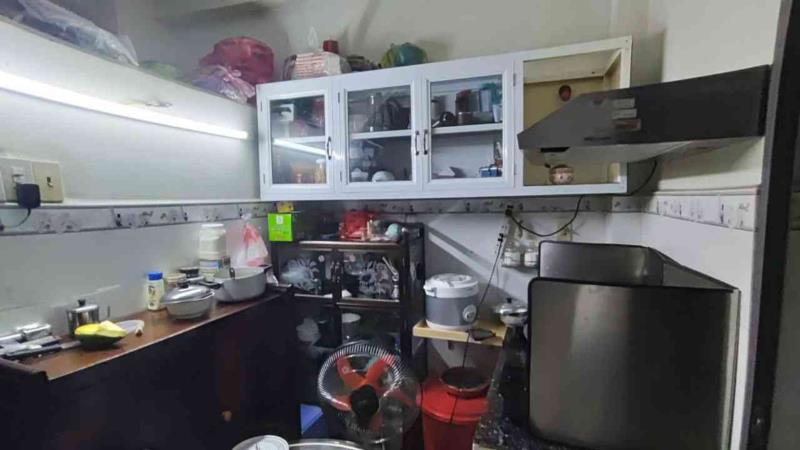 Ngay  trường cao đẳng kinh tế kỹ thuật - nguyễn văn luông - q.6 - dt:37m2 - 5 tỷ 2 - 2