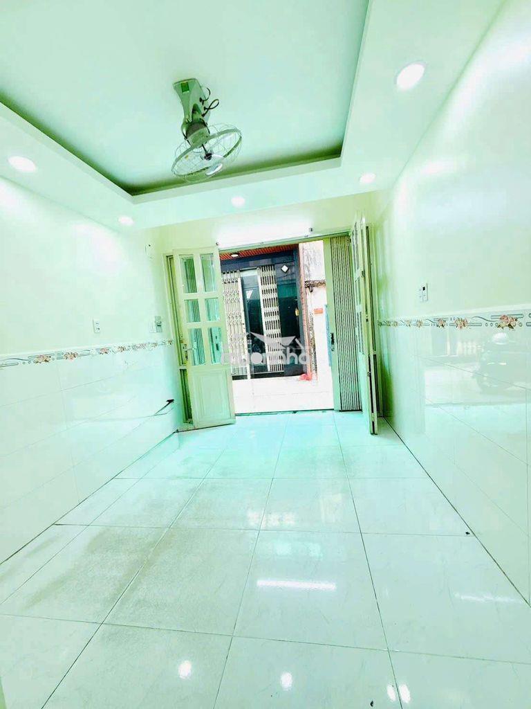 Cho thuê nhà đường mạc vân q5. dt.3×7 } 2 lầu 2 phòng 2 toilet hẽm 4m5 - Ảnh 3