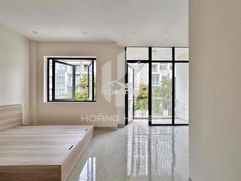 Studio rộng 30m2 thoáng mát