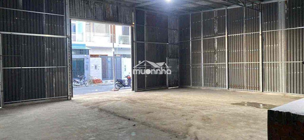 Cho thuê kho xưởng 200m2 giá chỉ 12tr/ tháng - 4