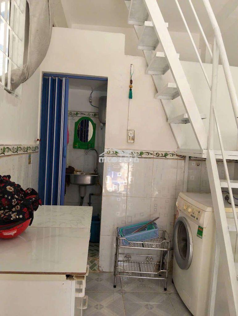 Cho thuê nhà 2 pn có máy lạnh gía 6 triệu gần chợ bà chiểu, bình thạnh - Ảnh 4