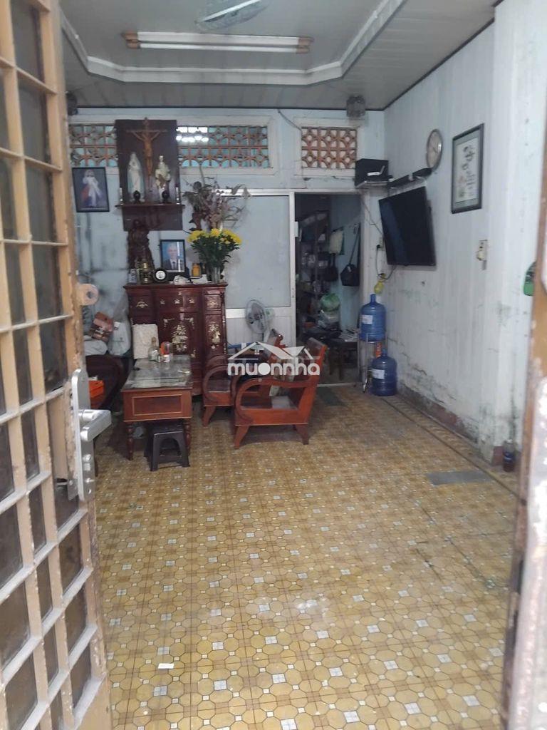 Nhà ở gần sông thoáng mát - Ảnh 3