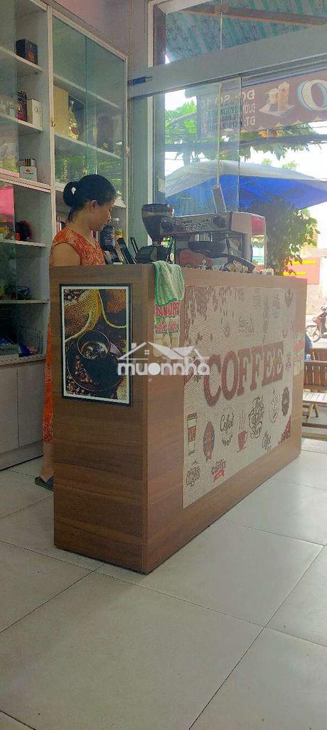 Cho thuê mặt bằng kinh doanh, sầm uất 8 ngàn công nhân